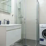Comfort Ani *